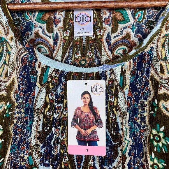 Bila Women Owned Teal Paisley Boho Blouse Size Small NWT - Picture 11 of 12